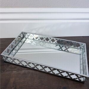 Elegant Silver Mirrored Vanity Tray